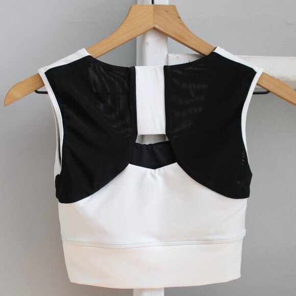 COPY - Forme White & Black The Power Bra Size Medium - Picture 2 of 5